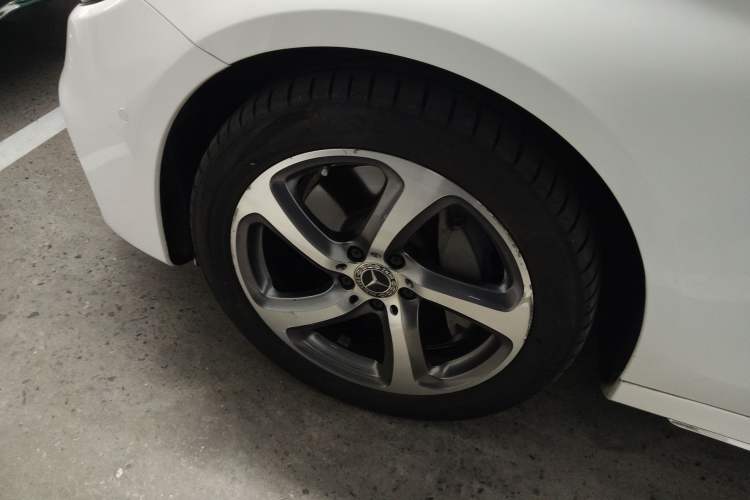 Used Mercedes-Benz E-Class 2019 E 300 L Sport Luxury Edition
