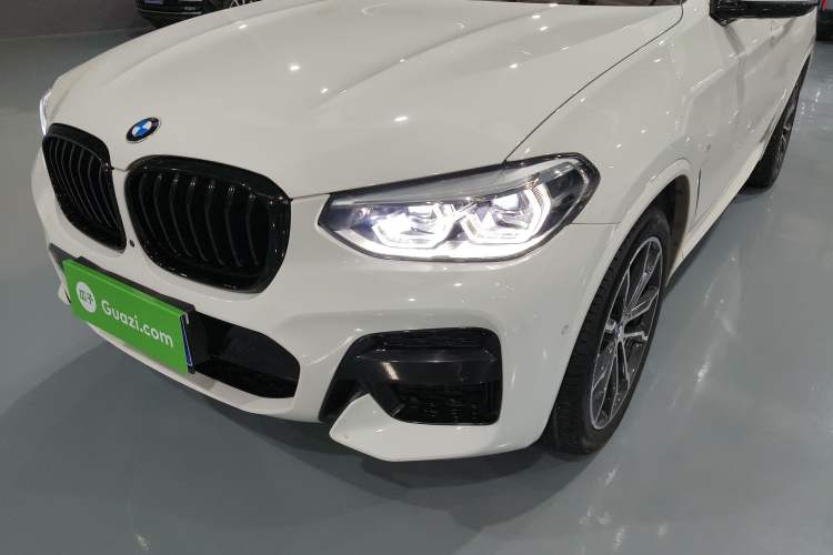 Used BMW X4 2021 xDrive 25i M Sport Night Edition package
