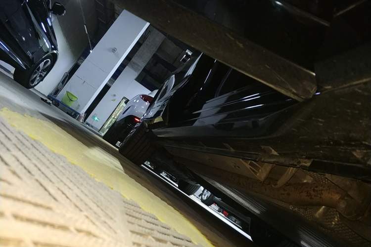 Used VOYAH FREE 2021 Four-Wheel Drive Standard Range-Extended Exclusive Luxury Package