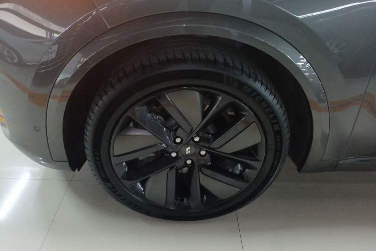 Used Li Auto L9 2022 Max model
