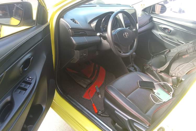 Used Toyota YARiS L 2016 Revised 1.5E CVT Charming Edition