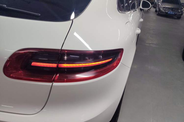 Used Porsche Macan 2016 Macan 2.0T