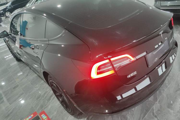 Used Tesla Model 3 2022 Rear-Wheel-Drive Version
