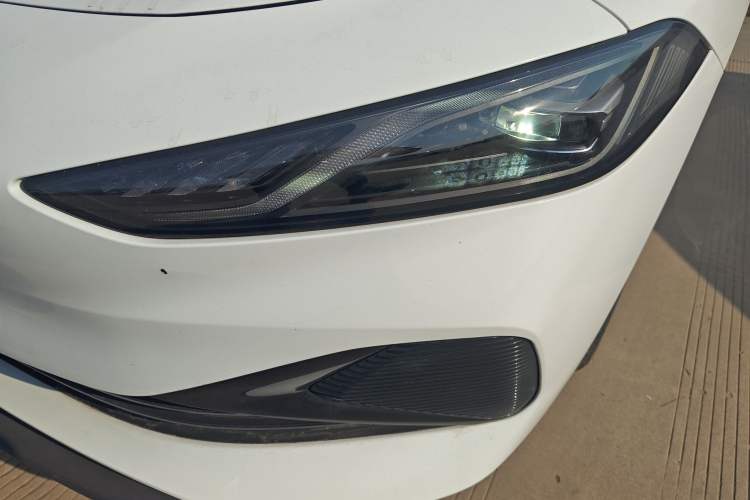 Used Roewe D7 2023 DMH 125km Flagship Edition
