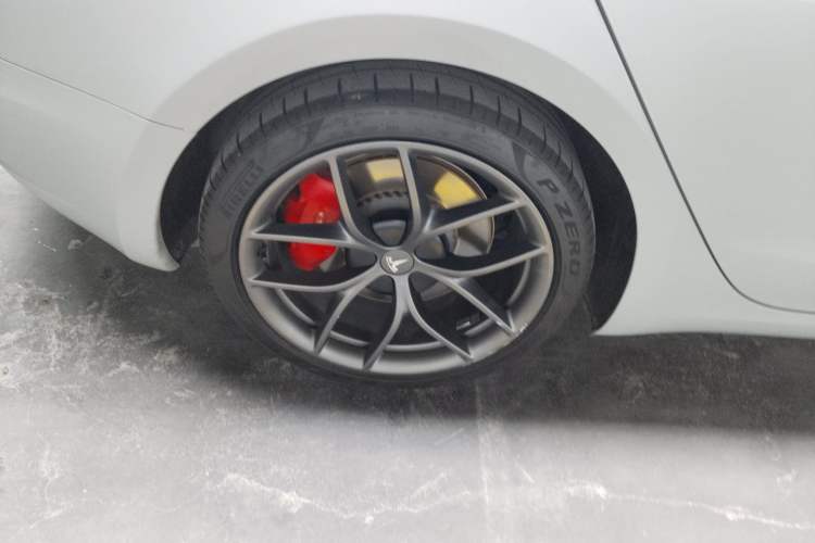 Used Tesla Model 3 2022 Performance High-Performance All-Wheel-Drive Version
