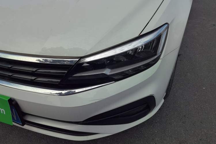 Used Volkswagen Lamando 2019 230TSI DSG Fashion Edition China VI