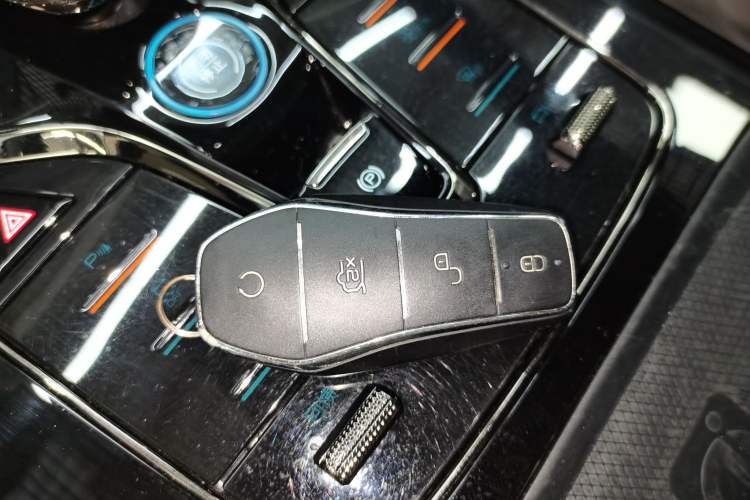 Used BYD Han 2023 EV Champion Edition 506KM Front-Wheel-Drive Premium Model
