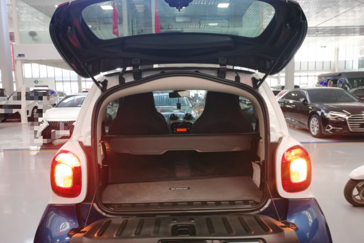 Used  fortwo 2018 1.0L 52kW Hardtop Passion Edition China V Standard
