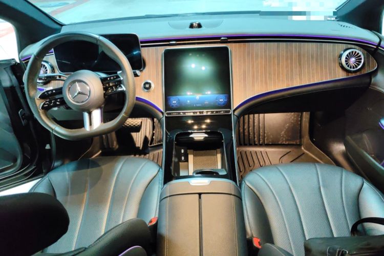 Used Mercedes-Benz EQE 2022 350 Pioneer Edition
