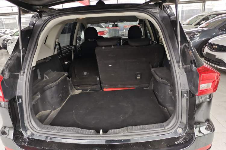 Used Haval M6 2018 Revised Version 1.5T DCT Two-Wheel Drive Urban Style
