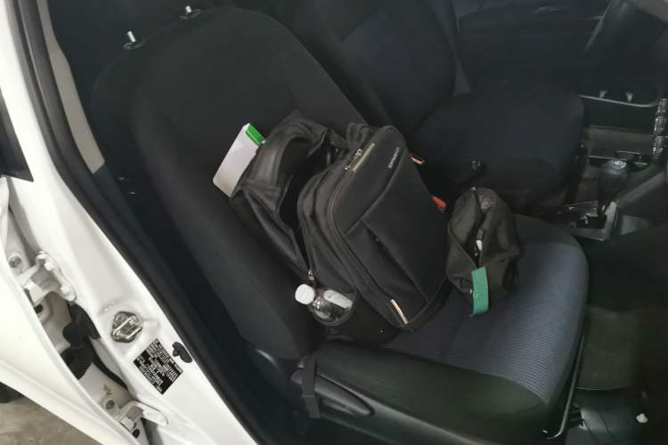 Used Toyota YARiS L 2016 Revised 1.5E CVT Charming Edition
