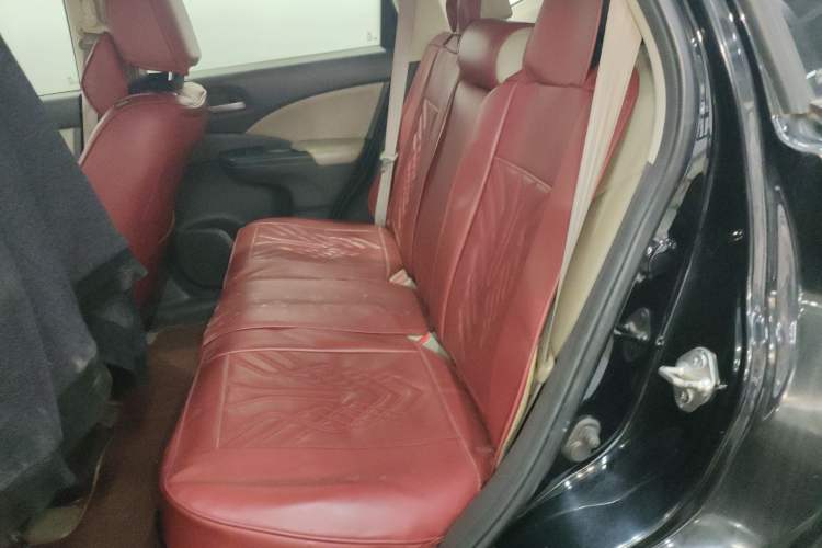 Used Honda CR-V 2012 2.0L two-wheel drive urban version