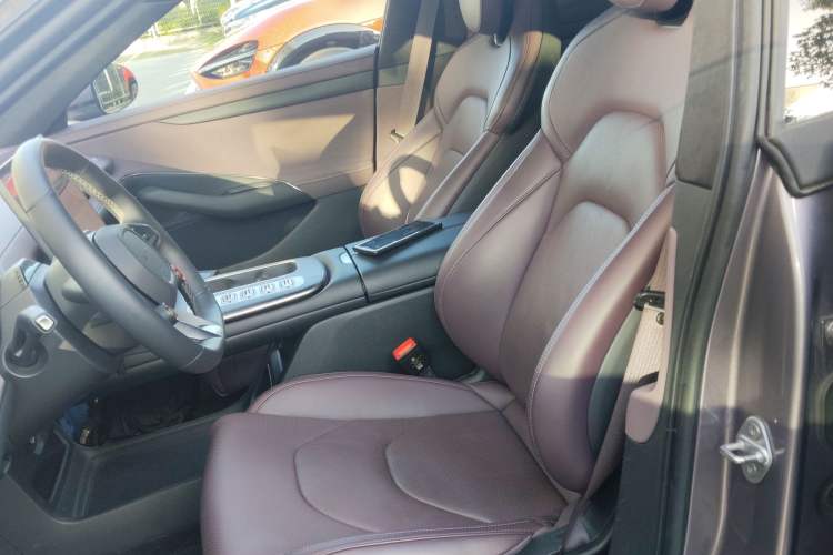 Used  SU7 2024 Four-Wheel Drive Ultra-Long Range Advanced Intelligent Driving Max Edition
