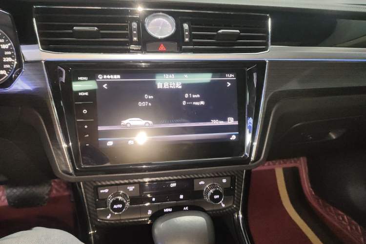 Used Volkswagen Phideon 2019 380TSI Two-Wheel Drive Business Edition China V Standard