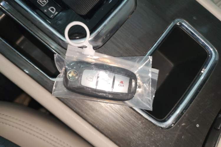 Used Venucia T90 2017 2.0L CVT Smart Edition