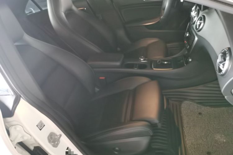 Used Mercedes-Benz CLA 2017 Facelifted CLA 200 Stylish Edition
