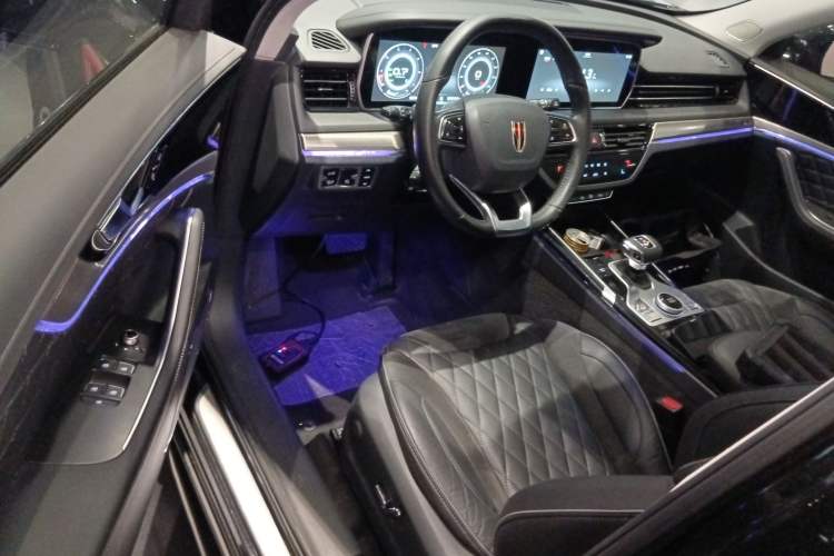 Used Hongqi HS5 2019 2.0T Smart Connect Flagship All-Wheel-Drive Version
