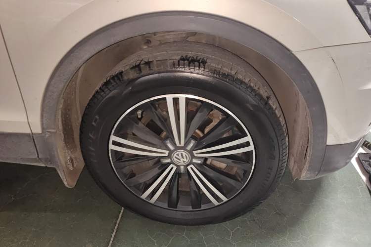 Used Volkswagen Tiguan L 2018 Revised Version 380TSI Automatic All-Wheel Drive Luxury Edition
