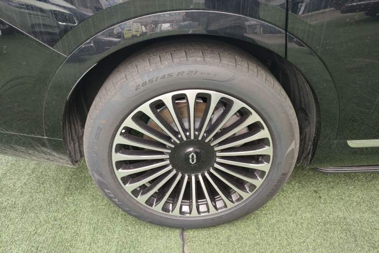 Used Hima AITO M9 2025 All-Electric Ultra Version 100 kWh 5-Seater Model