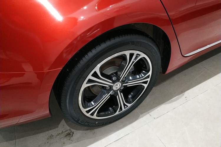 Used MG 6 2017 20T Automatic Luxury Smart Connect Version China V Standard
