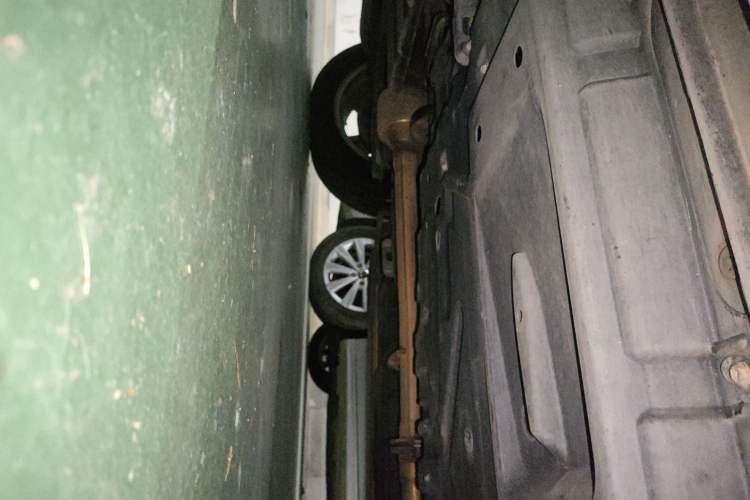 Used Toyota Highlander 2018 2.0T Four-Wheel Drive Luxury Edition 7 Seats China V Emission Standard
