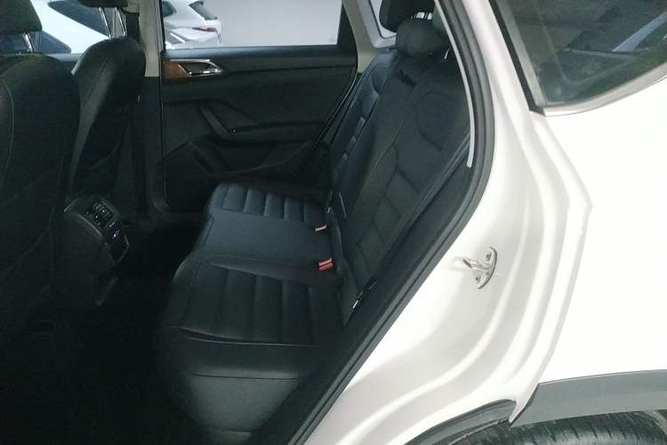 Used Volkswagen Tharu 2022 280TSI Two-Wheel-Drive Luxury Edition