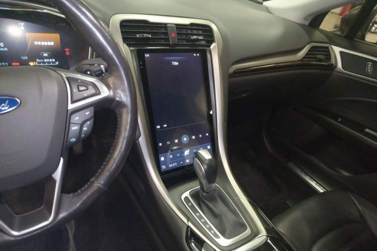 Used Ford Mondeo 2013 2.0L GTDi 200 Fashion Edition
