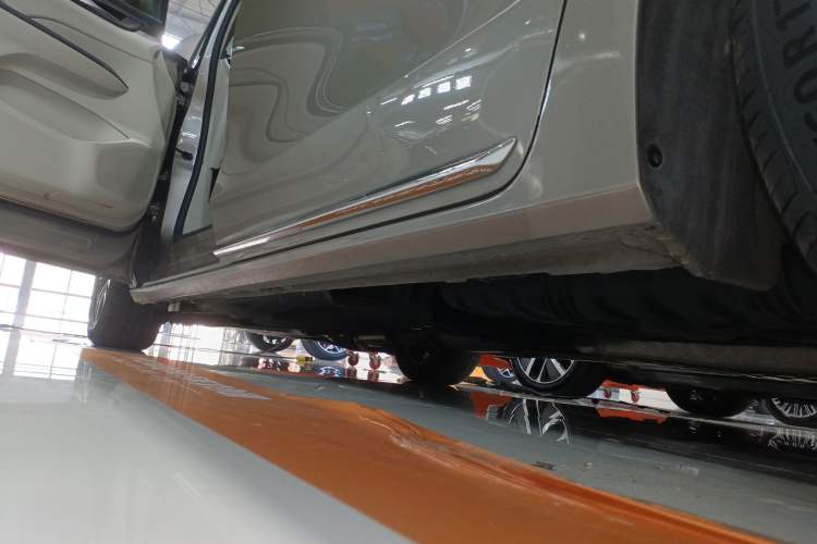 Used Buick GL8 2023 ES Lu Zun Comfort Model
