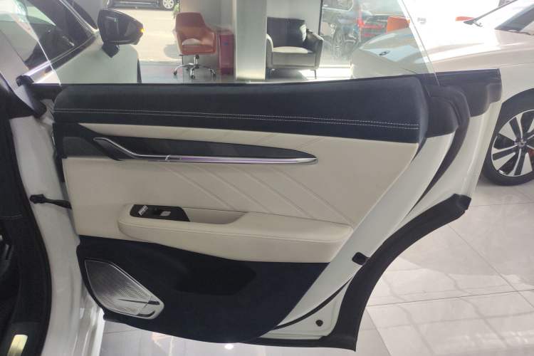 Used Zeekr 001 2022 Long-Range Dual-Motor WE Edition
