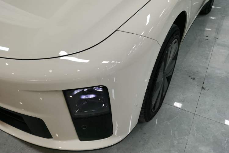 Used Li Auto Li Auto i6 2025 Model Four-Wheel-Drive Standard Type