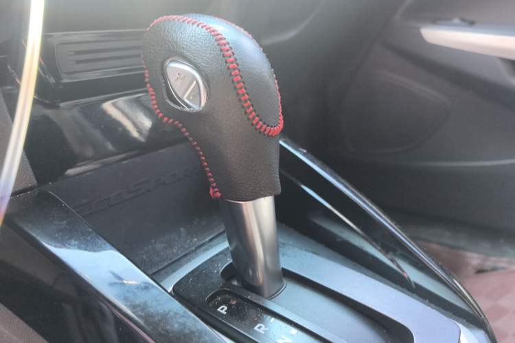 Used Ford EcoSport 2013 1.5L Automatic Fashion Model