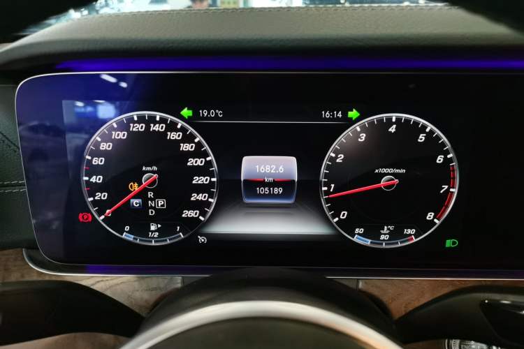 Used Mercedes-Benz E-Class 2019 Facelifted E 300 L Stylish Version
