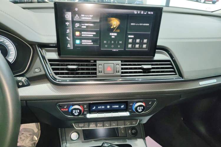 Used Audi Q5L 2022 40T Luxury Dynamic Model