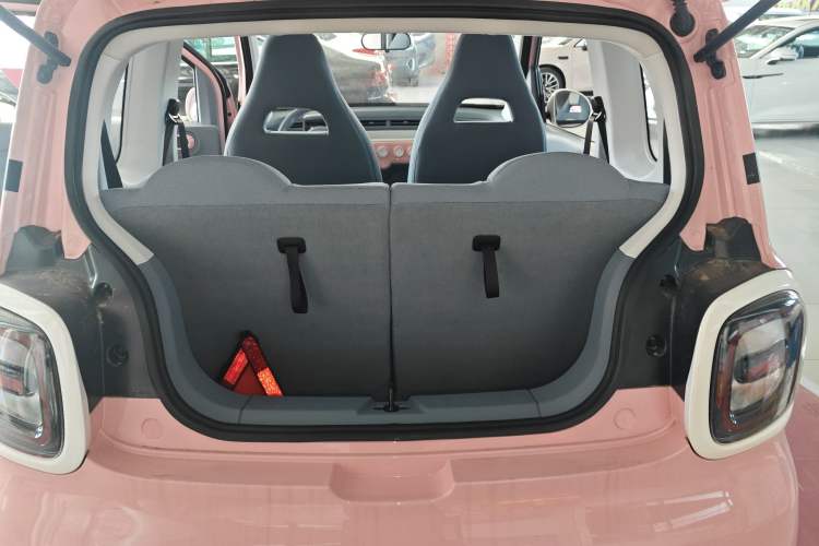 Used Bestune Pony 2025 222km Range Agile Horse
