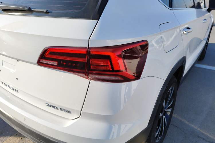 Used Volkswagen Tharu 2022 280TSI Two-Wheel-Drive Luxury Edition