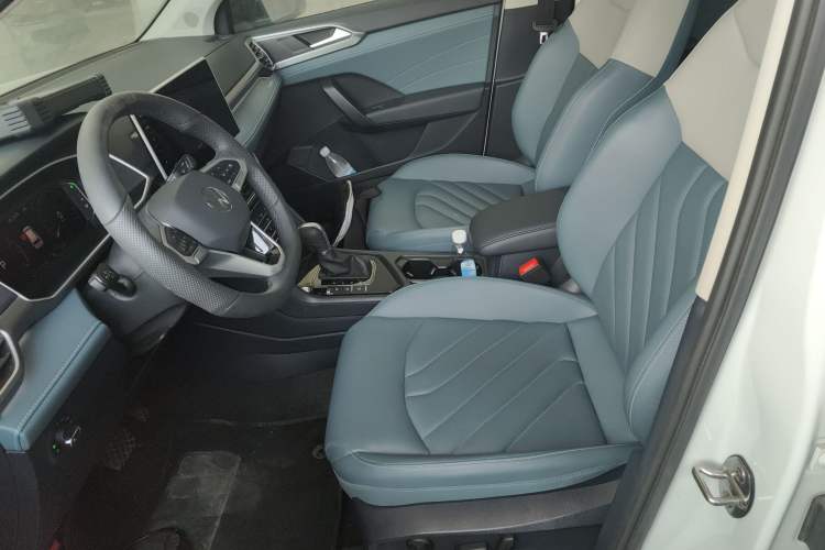 Used Volkswagen Tharu 2024 300TSI Two-Wheel-Drive Moon Luxury Edition