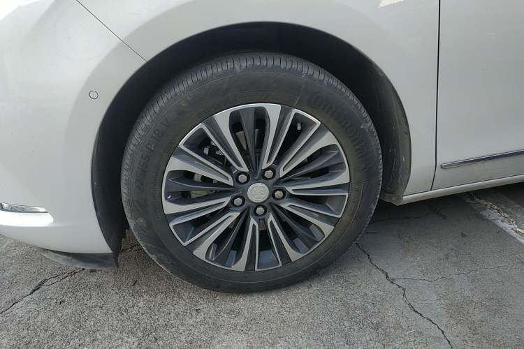 Used Buick GL8 2021 ES Land Cruiser 653T Flagship Model
