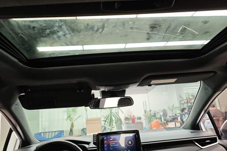 Used Toyota Levin 2022 Dual-Motor 1.8H E-CVT Sport Edition
