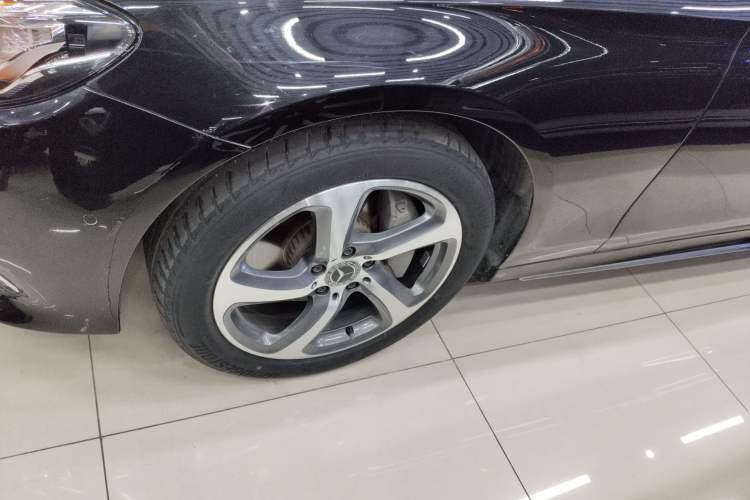 Used Mercedes-Benz E-Class 2019 E 300 L Sport Luxury Edition
