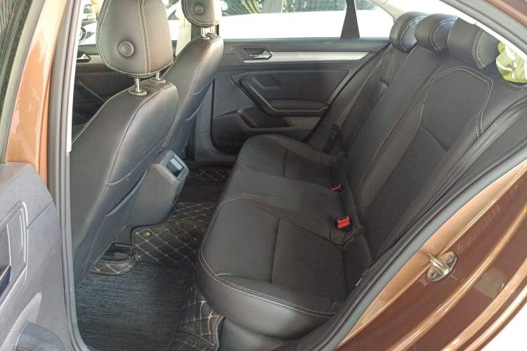 Used Volkswagen Lamando 2017 230TSI DSG Fashion Edition