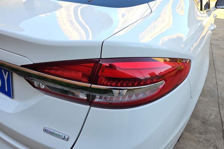 Used Ford Mondeo 2017 EcoBoost 180 Stylish Model
