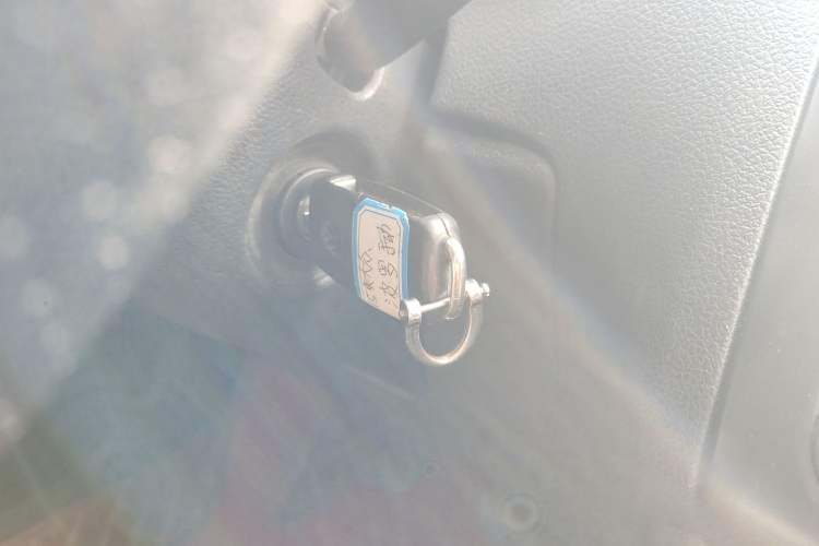 Used Volkswagen Polo 2014 1.4L Manual Fashion Edition
