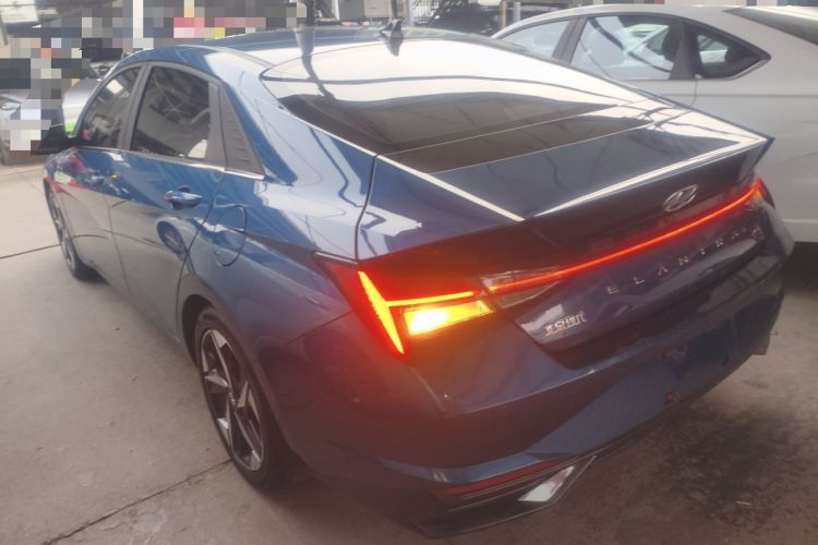 Used Hyundai Elantra 2021 1.5L CVT LUX Prestige Edition