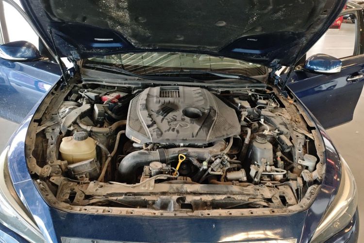 Used Infiniti Q50L 2018 2.0T Enjoyment Version China VI Standard
