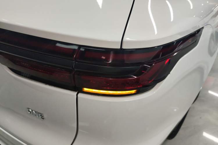 Used Li Auto ONE 2020 Extended-Range 6-Seater Version
