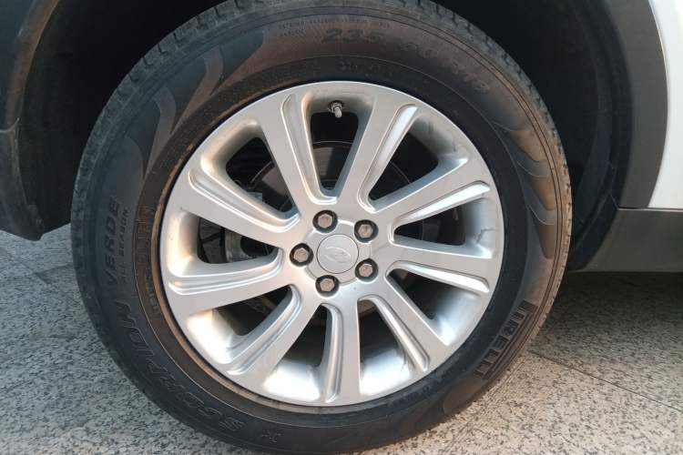 Used Land Rover Discovery Sport 2019 240 PS SE Version China VI Standard