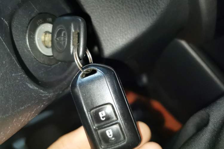 Used Toyota YARiS L 2016 Revised 1.5E CVT Charming Edition
