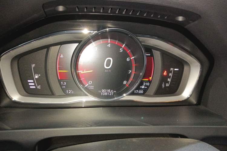 Used Volvo V60 2017 T5 Zhiyi Edition China V Standard
