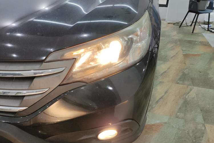 Used Honda CR-V 2012 2.0L two-wheel drive urban version