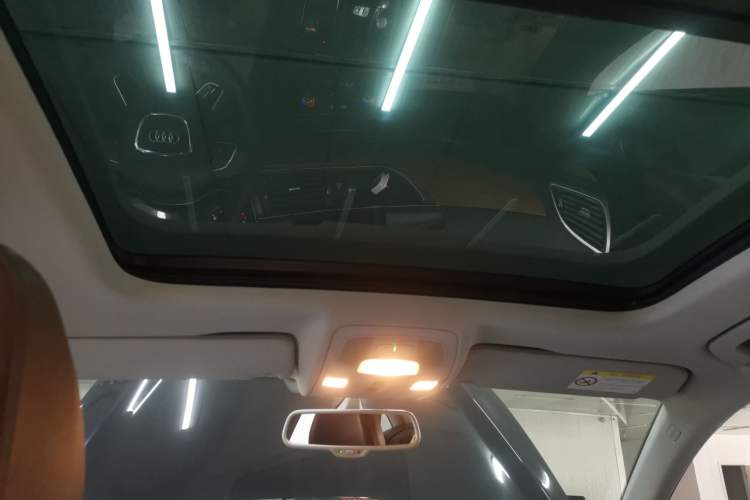 Used Audi A6L 2018 30th Anniversary Edition 30 FSI Style Model
